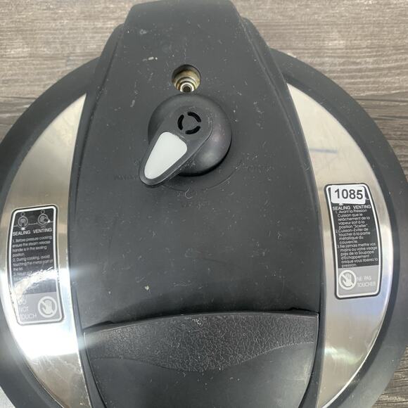 Instant Pot Lid Only Replacement IP-LUX60 V3 6qt Pressure Cooker - Works - Picture 2 of 8